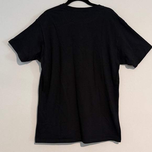 Kiss Tee - Picture 4 of 5